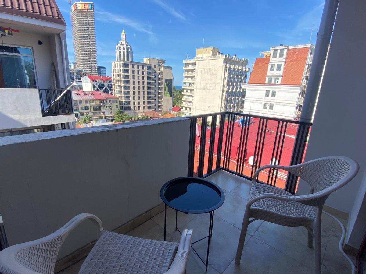 Boulevard Apartments Batumi Luaran gambar