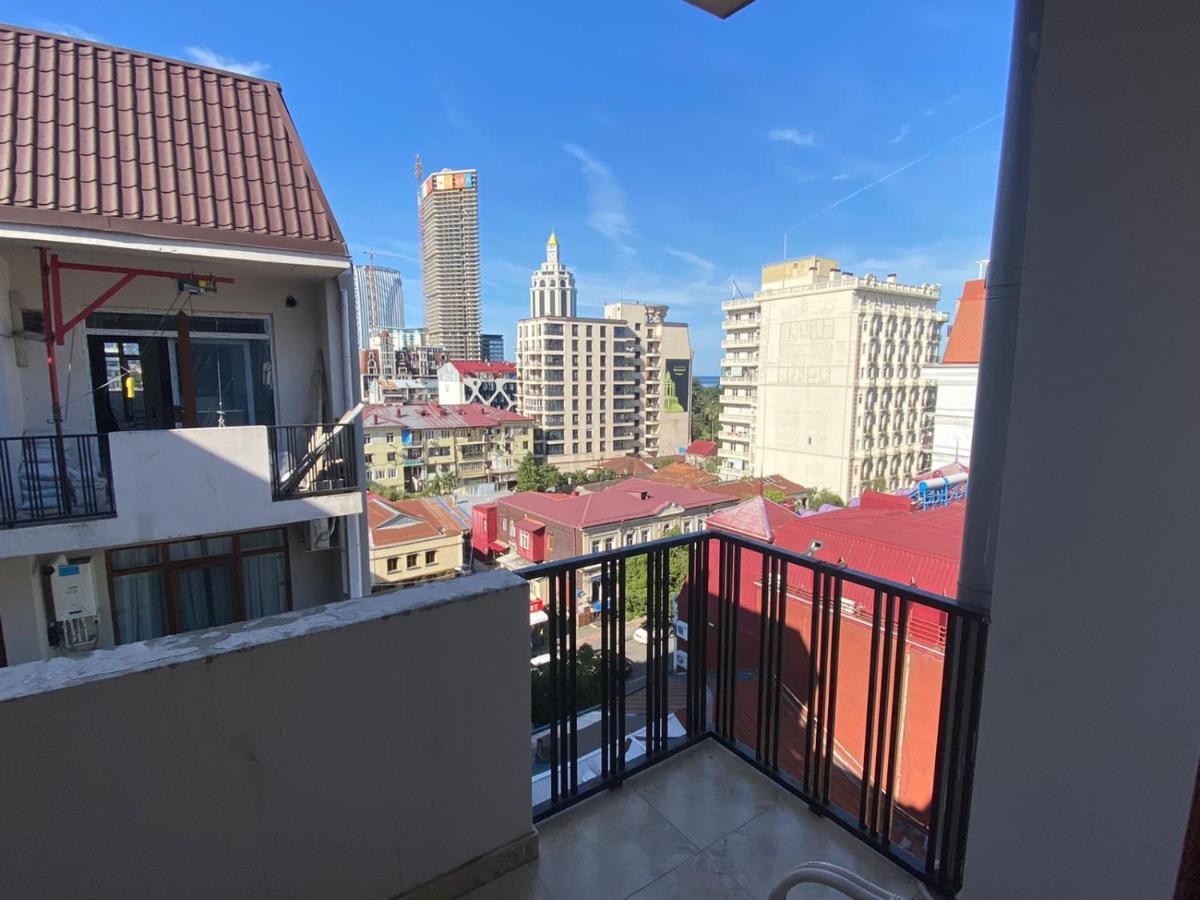 Boulevard Apartments Batumi Luaran gambar